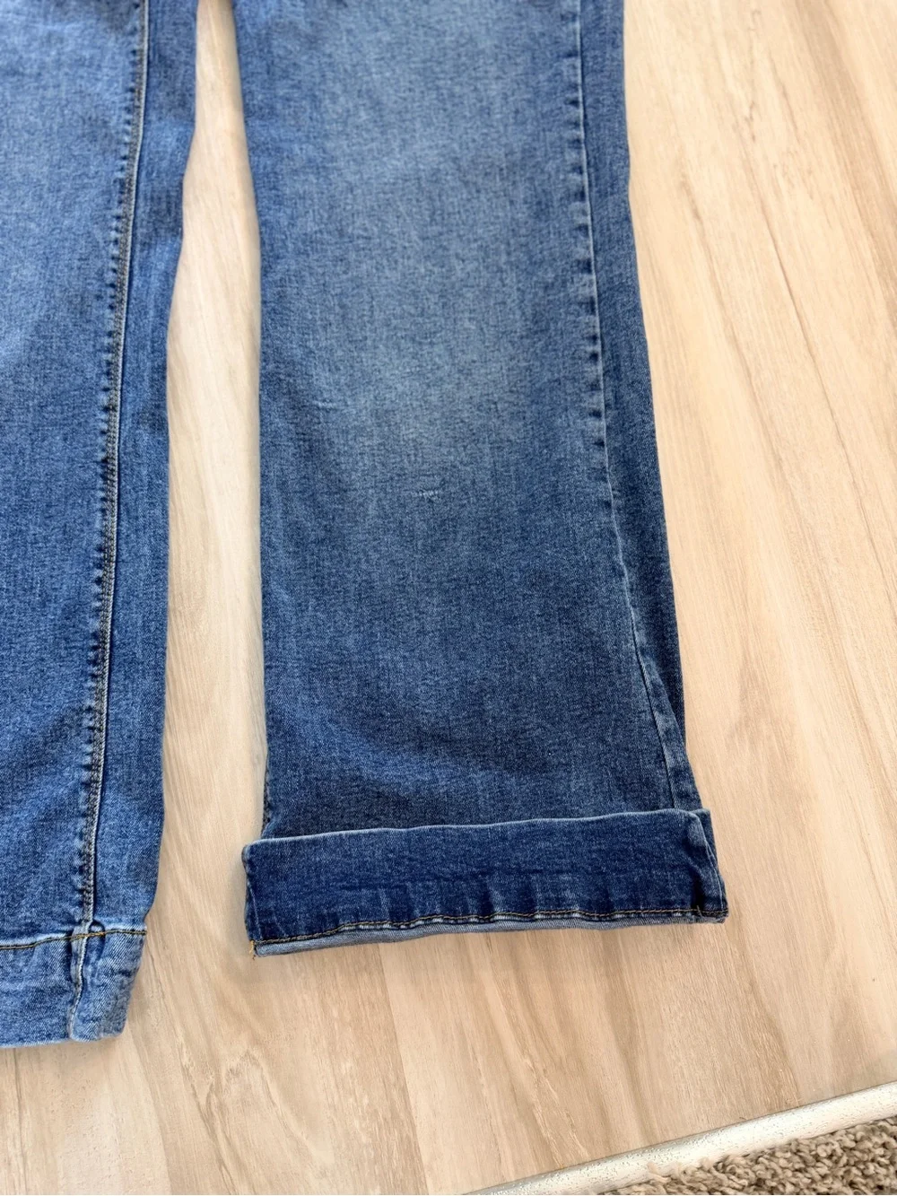 Women's Light Blue Boyfriend Jeans with Flap Back Pockets